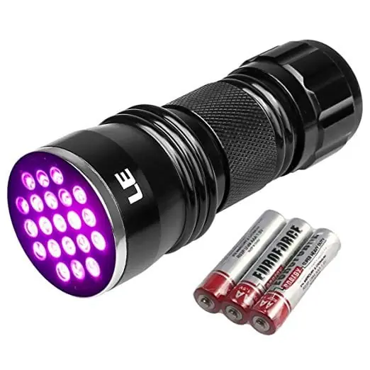 Affare TORCIA 21 LED UV - Davidoff Store